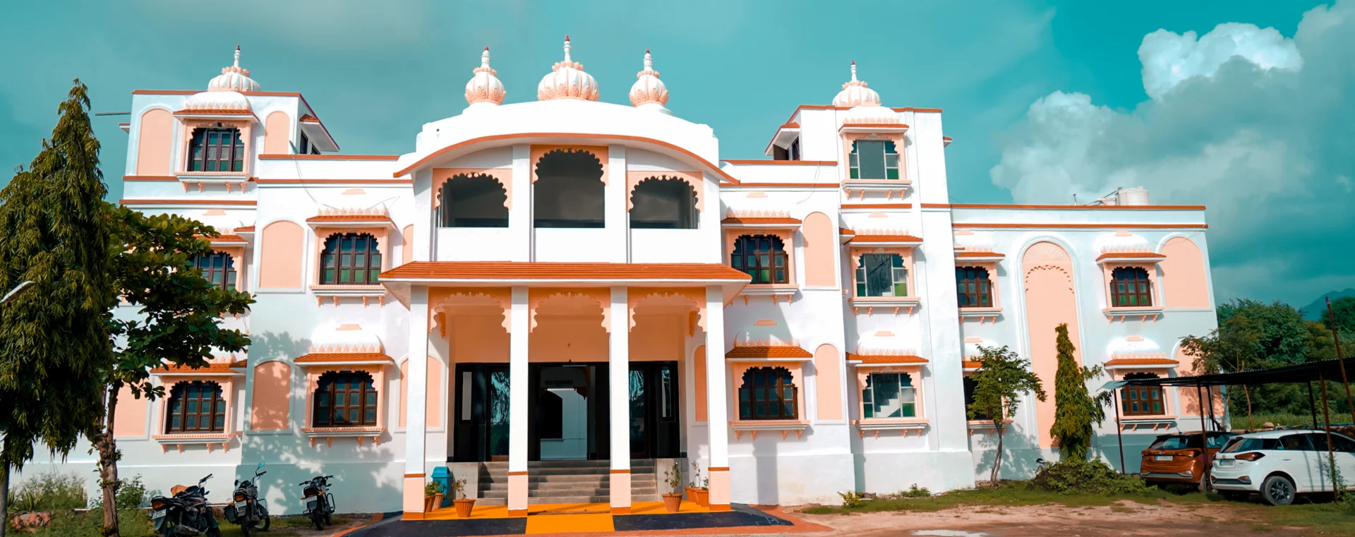 Hotal image